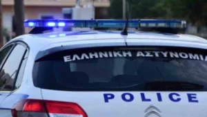 «Βγήκε από το δικαστήριο και έκλεψε ξανά» – Ήθελε να αγοράσει κάλτσες και εσώρουχα