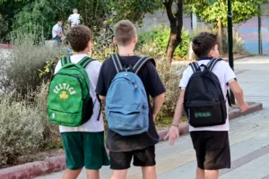 Αγίου Πνεύματος 2026: Το νέο τριήμερο «δώρο» για μαθητές – Τι ισχύει για κλειστά σχολεία και Πανελλήνιες
